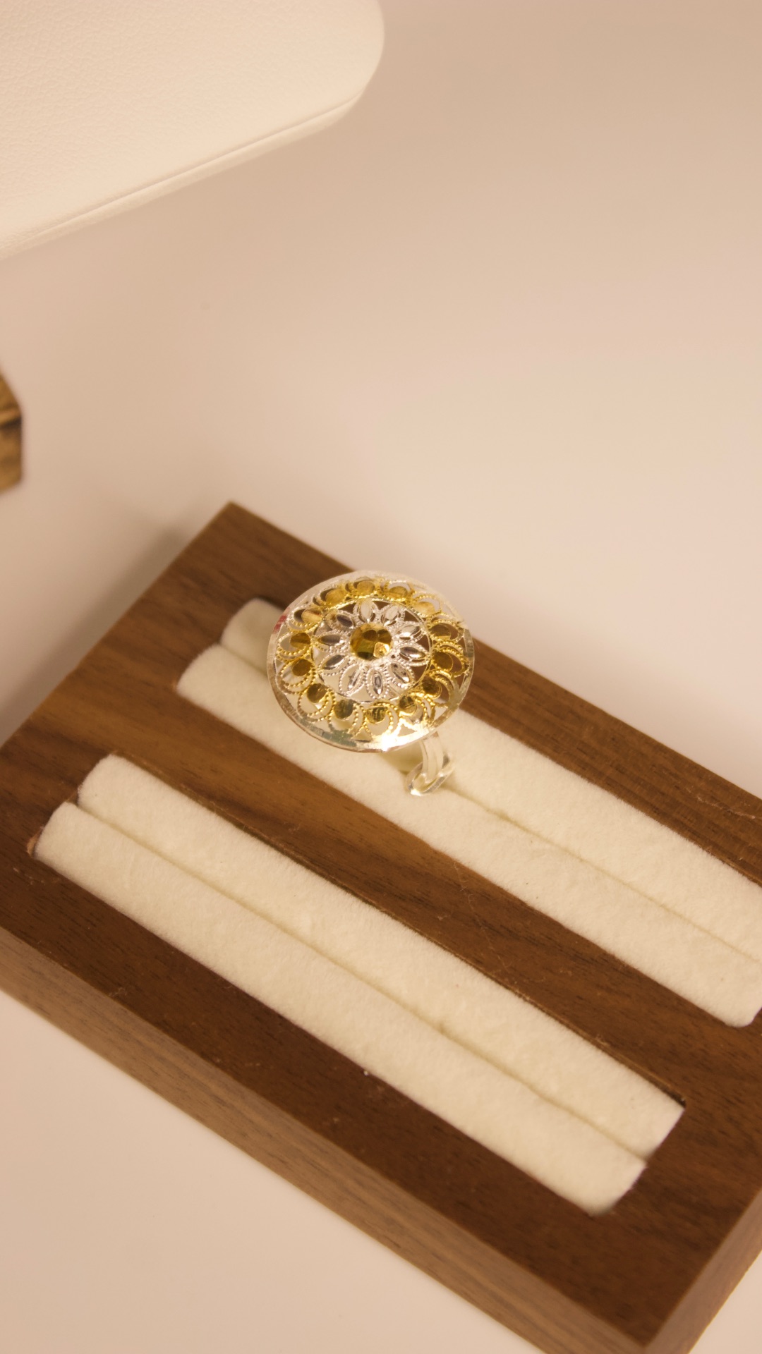 Ring