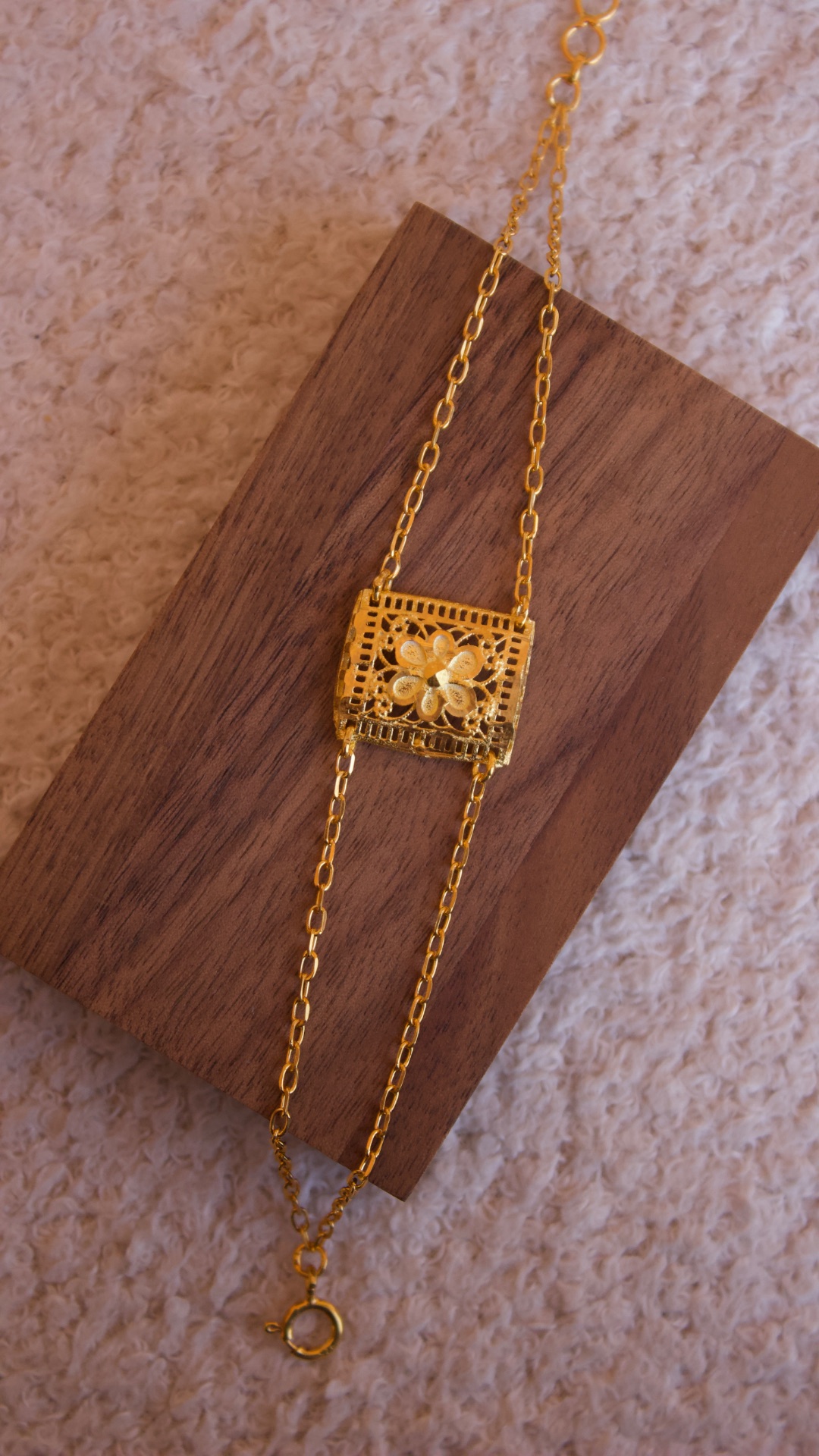 Bracelet